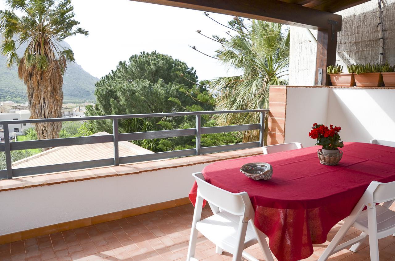 Apartamento La Grande Palma Castelluzzo Exterior foto