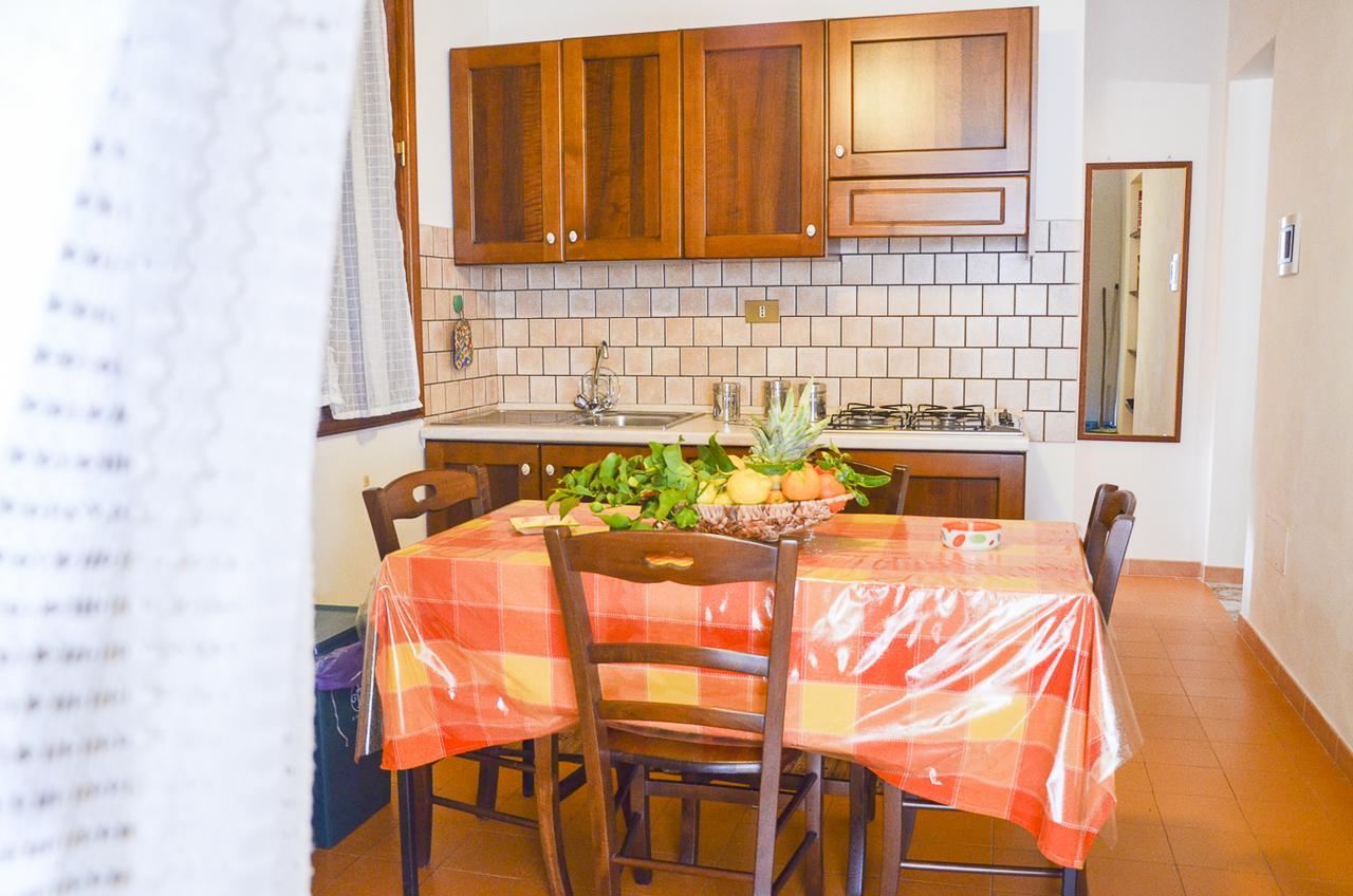 Apartamento La Grande Palma Castelluzzo Exterior foto