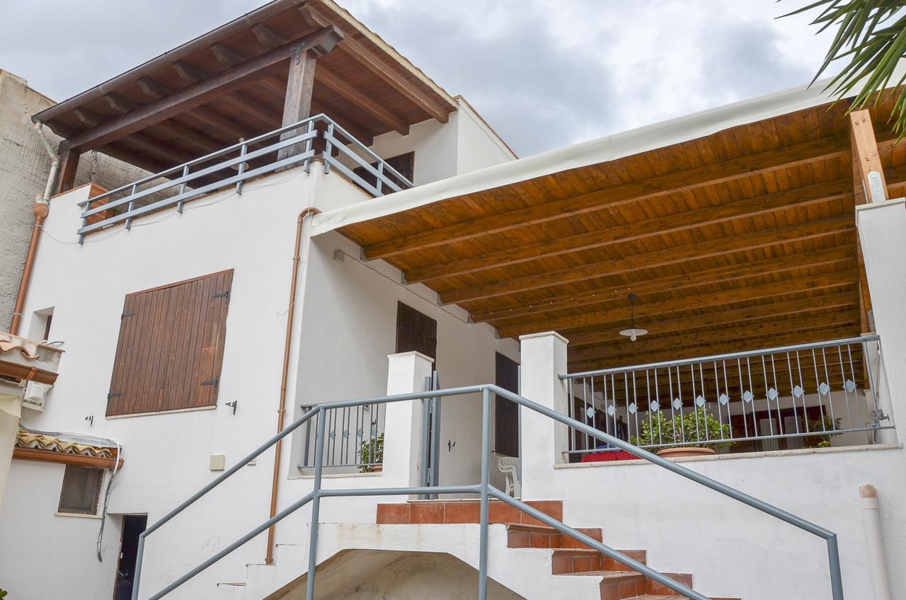 Apartamento La Grande Palma Castelluzzo Exterior foto