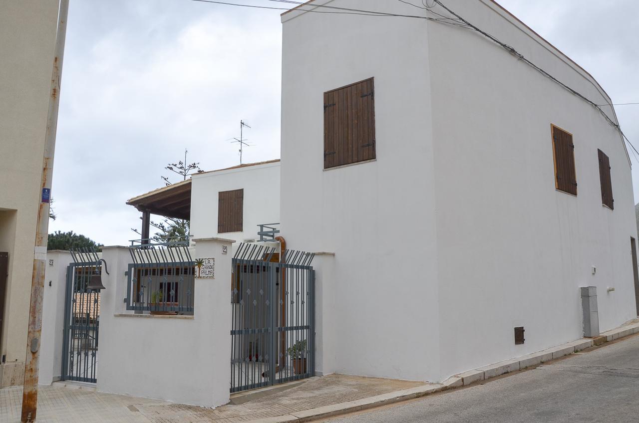 Apartamento La Grande Palma Castelluzzo Exterior foto